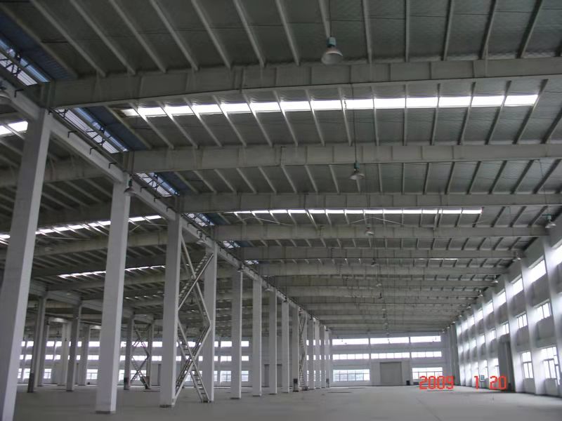 出租昆山高新区单层标准厂房3680平   高15米